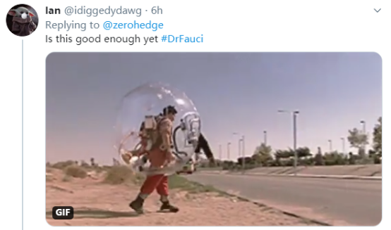 安东尼·福奇|光戴口罩不够！福奇说“完美”防新冠还需戴护目镜，美国网友却质疑起来……