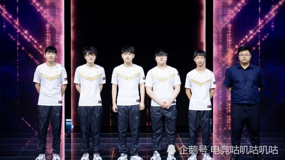 LPL赛事预测：TES冲击十一胜，FPX稳进季后赛