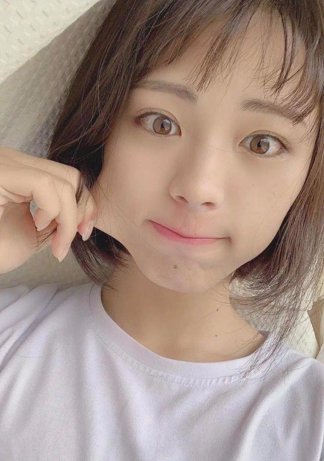 16岁绝美高中生迷倒37万人,被夸小仙女竟是个男孩子