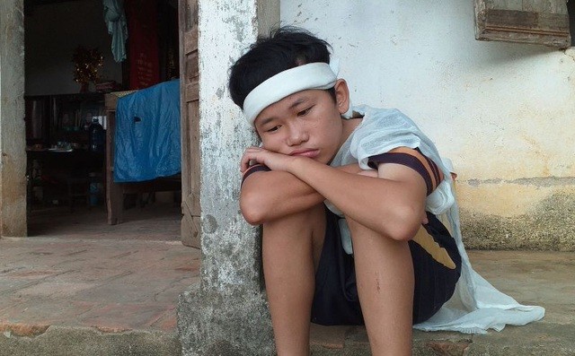 自杀|儿子儿媳都患精神疾病儿媳又自杀，8旬老妇只能独自抚养2个孙子