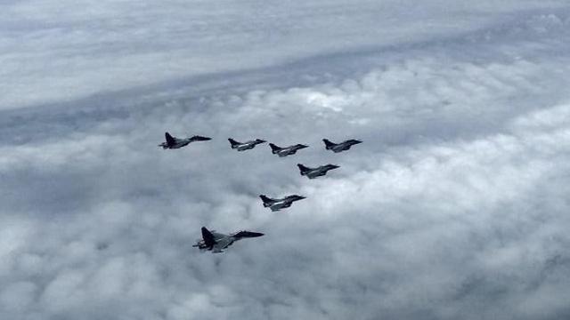 四代机|5架阵风到货，印媒嗨翻天，前司令称四代机也打不过阵风