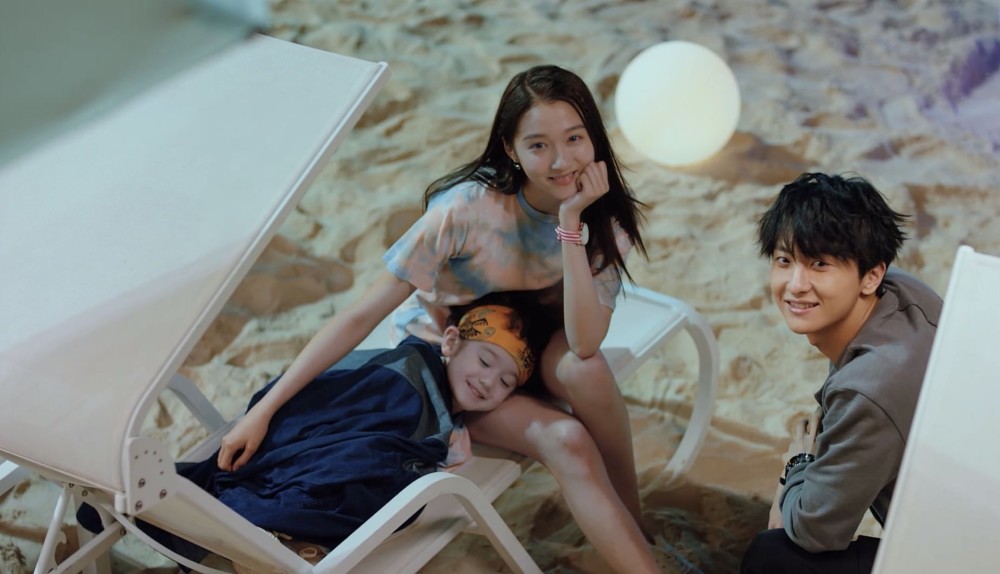 关晓彤新剧二十不惑你根本没看懂因为现实远比剧情更加残酷