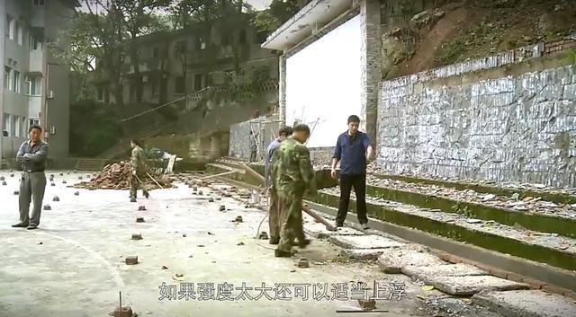 豆瓣9 6分的纪录片 告诉你如何实现圈层跃迁 腾讯新闻