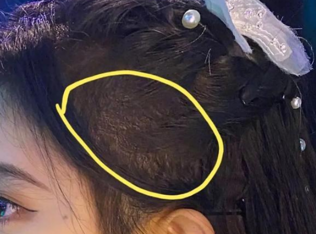 娱乐 2020-07-30 15:31:37 鞠婧祎的头发真的是网友们关注的一个重