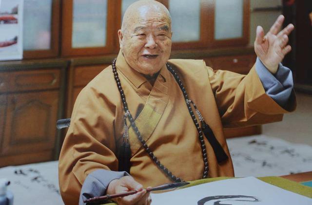 星云大师:若不想晚景凄凉,还需悟懂这二字,方可安享幸福晚年