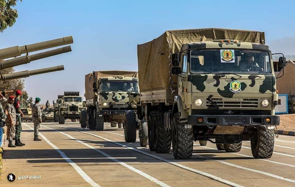 利比亚国民军修复两个苏制s-200防空导弹系统,阅兵展示真实面貌