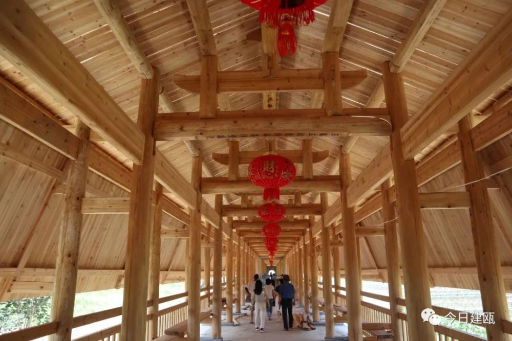 吉阳步月桥重建步伐加快 预计国庆节前竣工 腾讯新闻