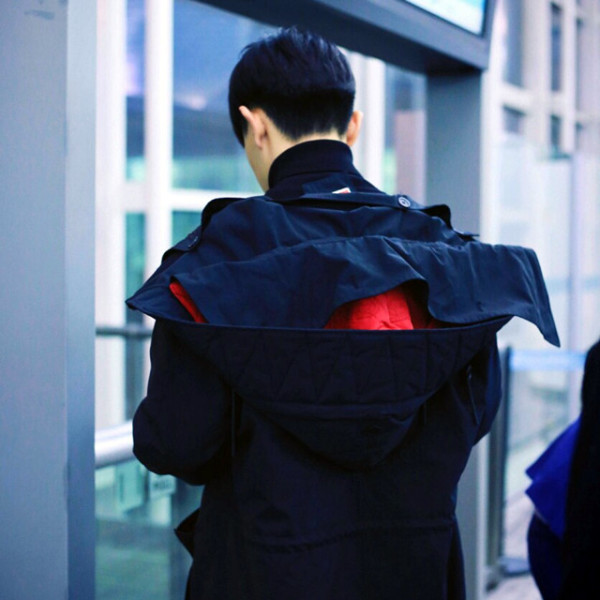 心理学你最想拥抱哪位男生的后背测你今生会栽在哪种男生手上