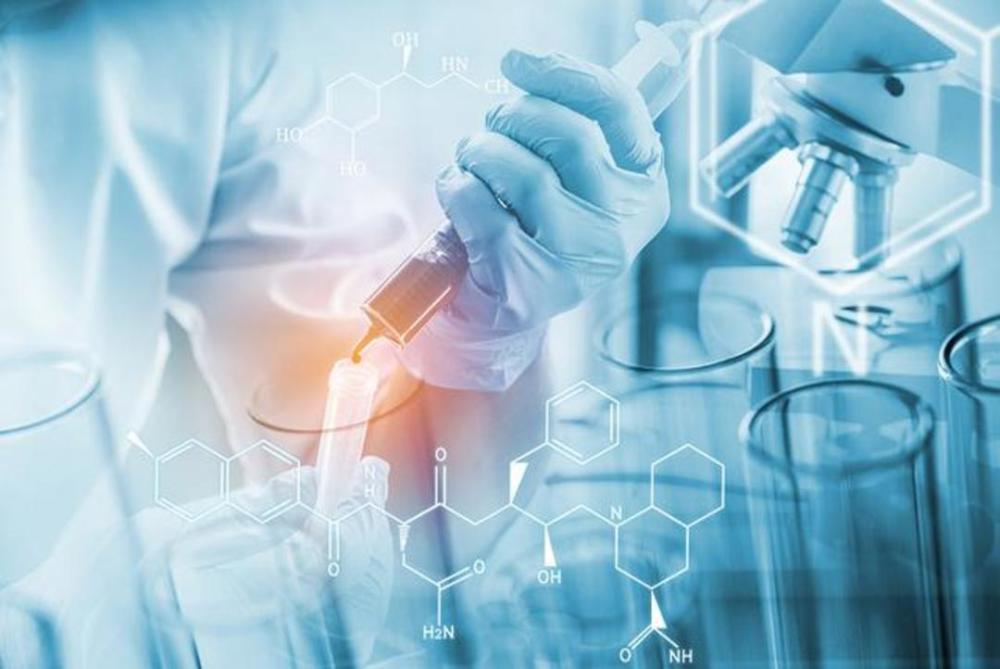 特朗普|美国确诊议员“押注”服用羟氯喹，特朗普为何就认这款“神药”？