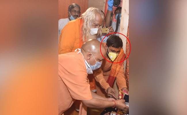 阿约提亚|牧师和16名警察染疫，印度寺庙仍将举行奠基仪式，莫迪或出席