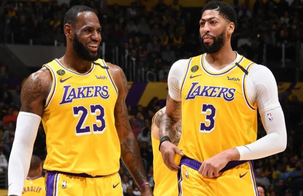 NBA排位赛视频直播：快船vs湖人直播，复赛首战谁先取开门红？_腾讯新闻