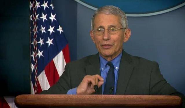 特朗普|伪科学、阴谋论频放毒！特朗普推特又成新冠“温床”