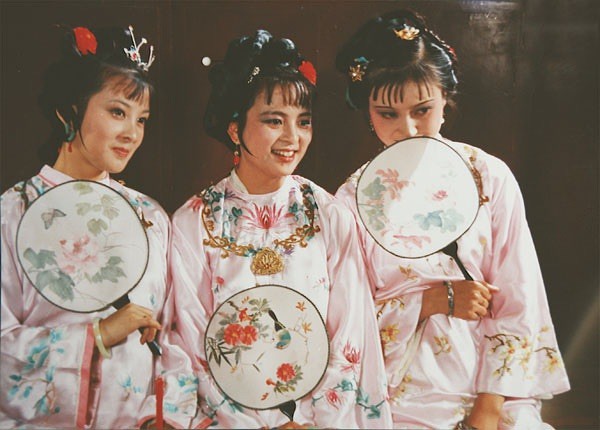 林黛玉|同样是亲戚，查抄大观园，为何不放过林黛玉却绕过薛宝钗？