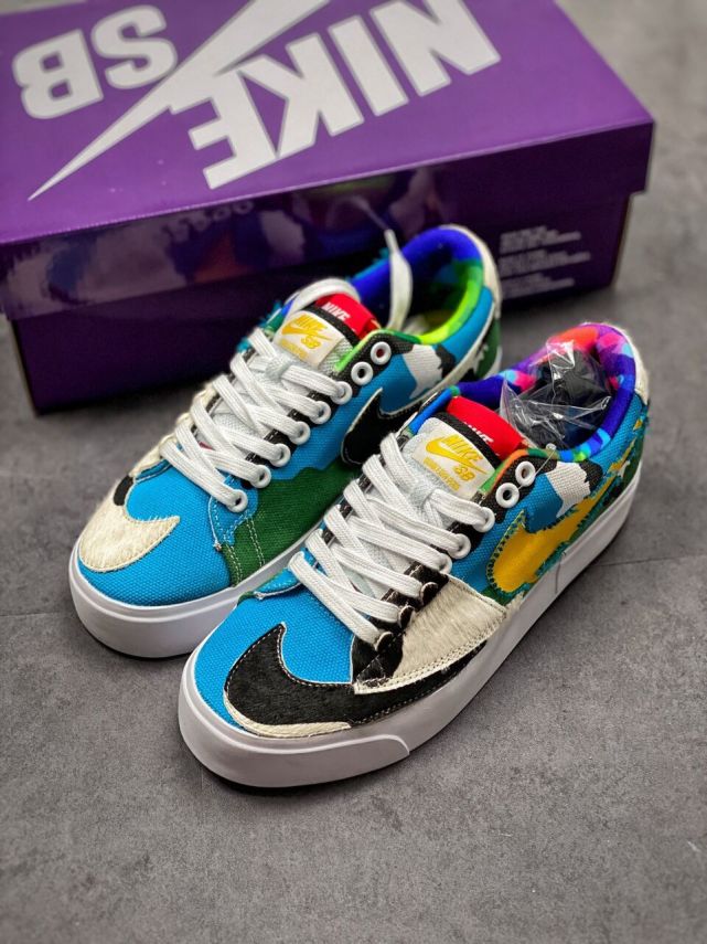 blazer,nike旗下在售鞋款中的大哥大,70年代初便已问世的资历就连air