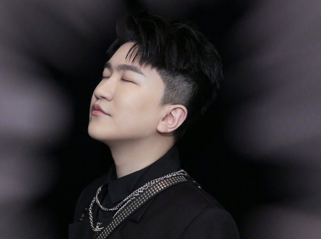 张大大加戏性格不改 跑男全员集体让位 丝毫不觉尴尬 张大大 奔跑吧兄弟 我是歌手 谭维维