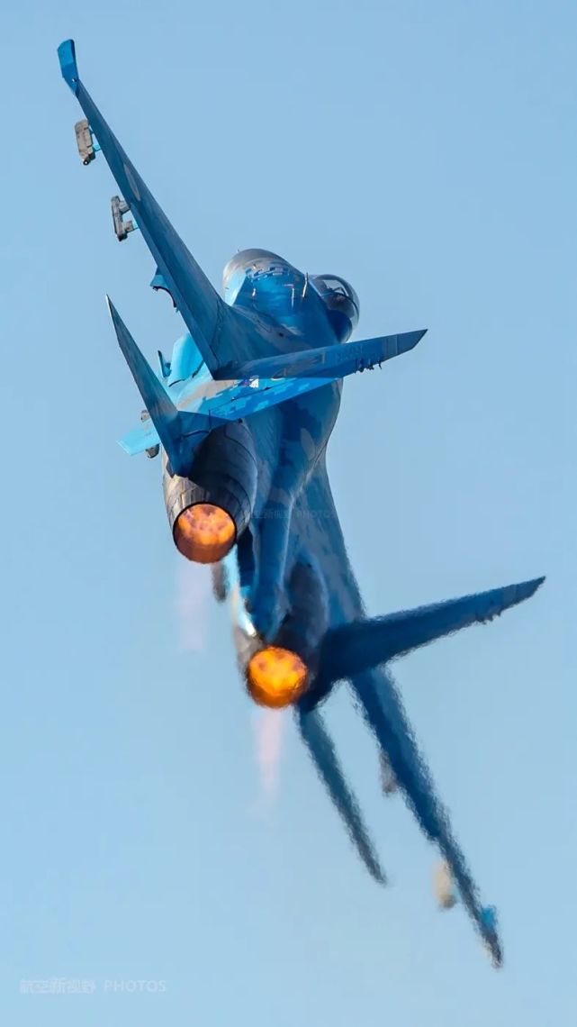 装备图160超音速轰炸机曾经欧洲顶级空军如今30架老旧苏27