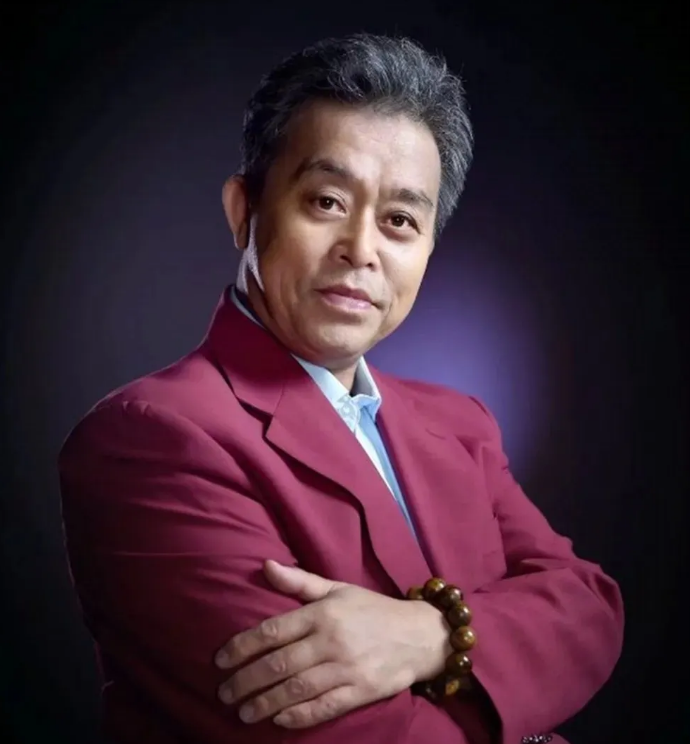 方亚东老师《纪念白求恩》