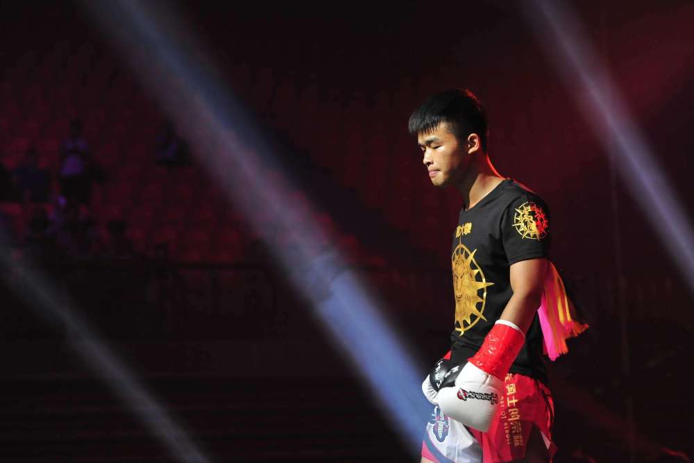 而是跑到其他赛事平台,比如魏锐回到了武林风,王俊光先是去了武林风