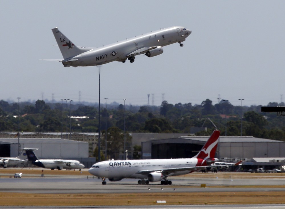 美军侦察机|俄战机在黑海上空拦截美军侦察机