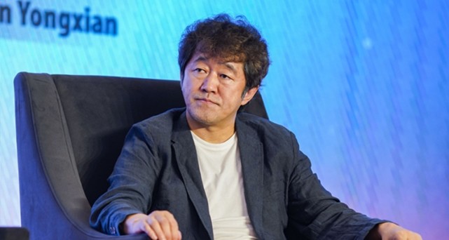 悬崖之上编剧全勇先亮相上影节论坛谈谍战片打动观众的法宝是人物