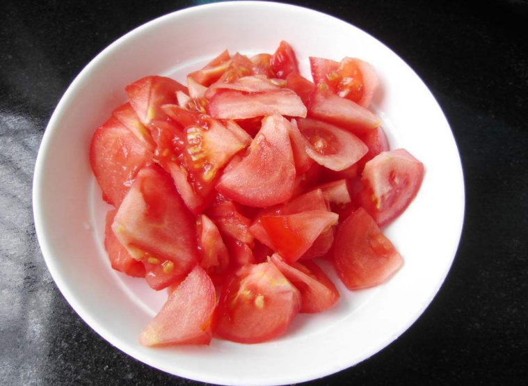 做番茄炒蛋时,先炒番茄还是先炒蛋?很多人弄错,难怪不好吃