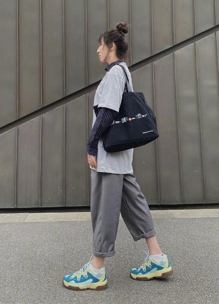 夏日穿搭点睛之笔帆布包,你想要的款式这里都有