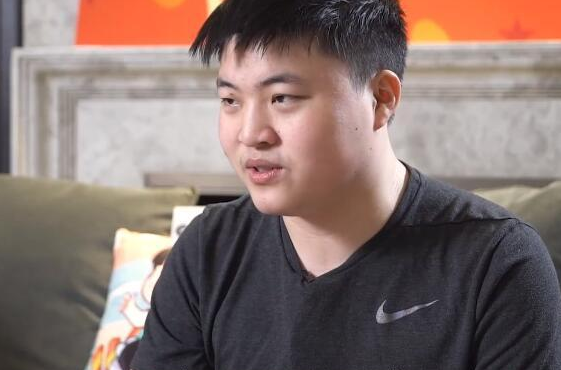 LPL：刘青松身患怪病？一紧张就全身痒，FPX世界赛悬了？