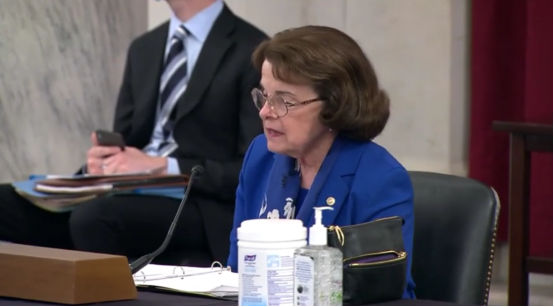 黛安娜·范斯坦|美国新闻！资深参议员夸中国“值得尊敬”，“为疫情起诉中国是巨大错误”