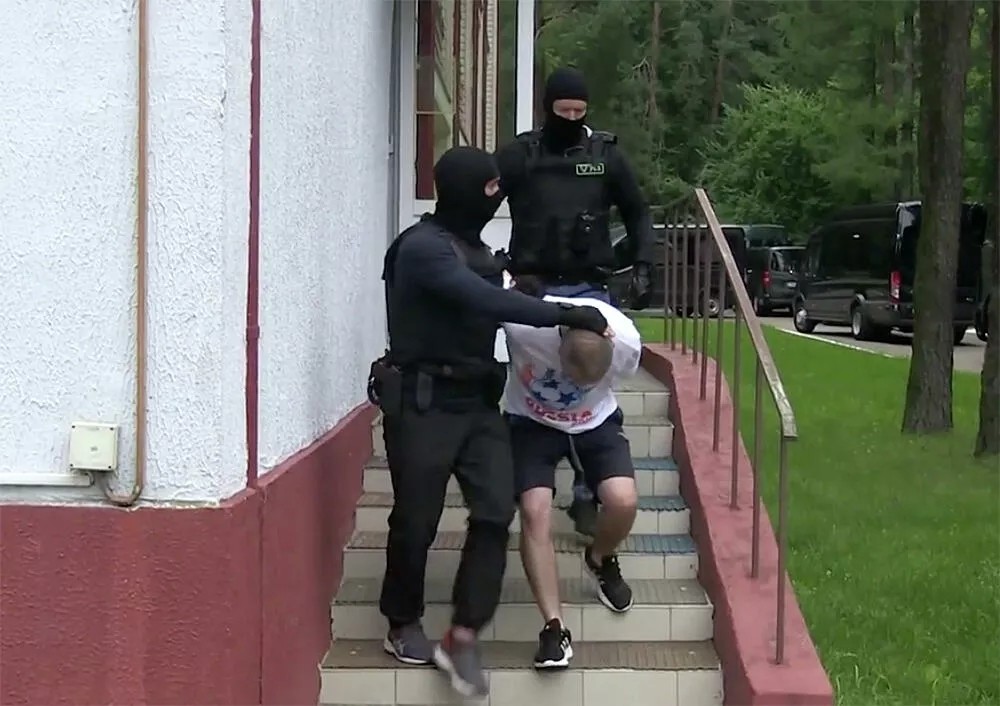 白俄罗斯|白俄罗斯称逮捕33名俄雇佣兵，俄方：是去土耳其的，错过了航班