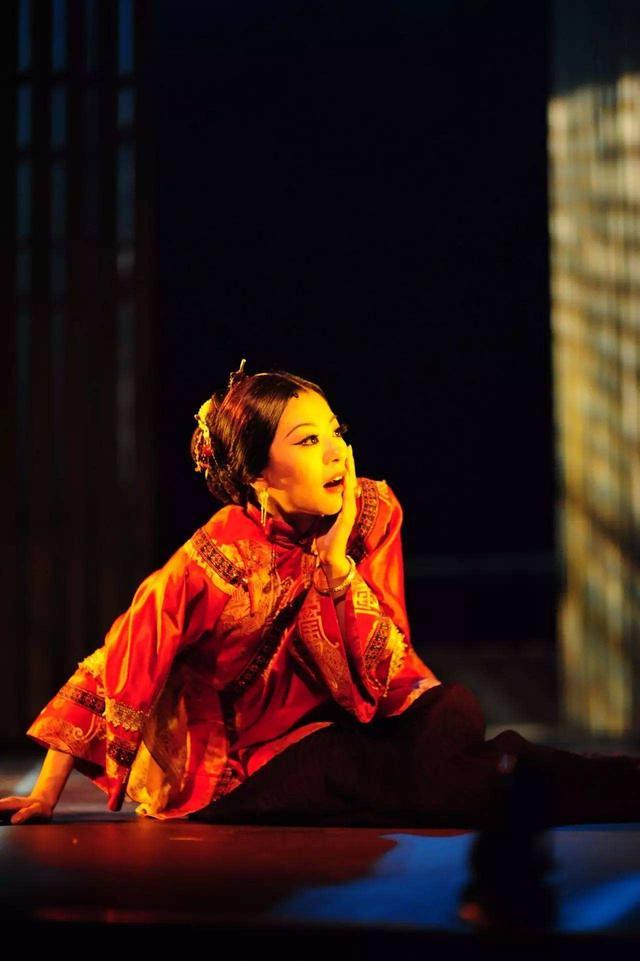 女德班卷土重来打着传统文化的幌子对女性进行自戕式高级洗脑