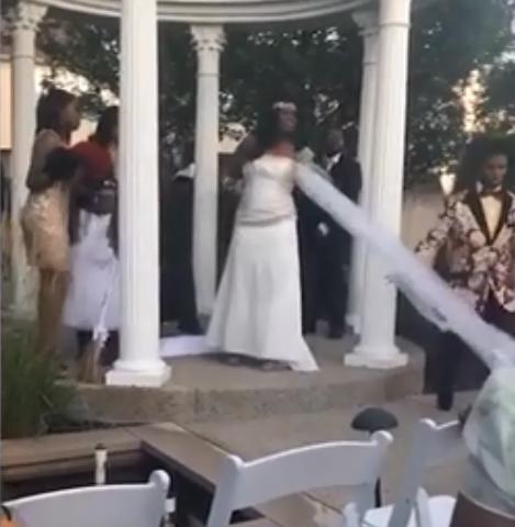 婚礼|外国女闯黑人婚礼，朝新郎喊“我怀着你孩子”，新娘女儿破口大骂
