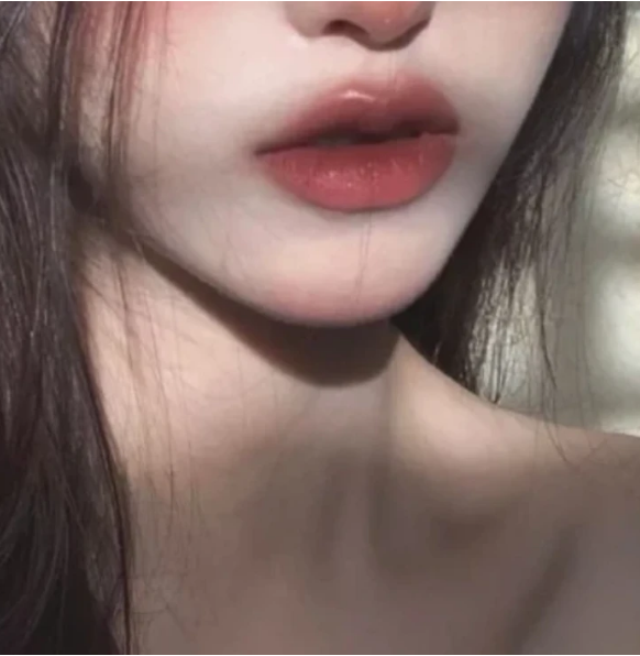 女孩嘴唇若有这3特征笑起来会很好看中一个就是美人胚子