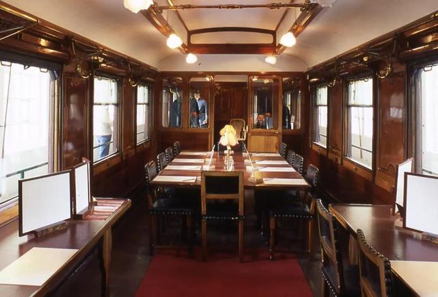 历史上有很多巧合吗福煦车厢成为一二战句点清朝兴衰有迹可循