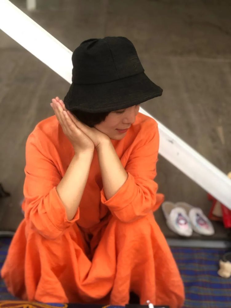 盛夏|盛夏里的一个寻常周末，还是去摆摊吧