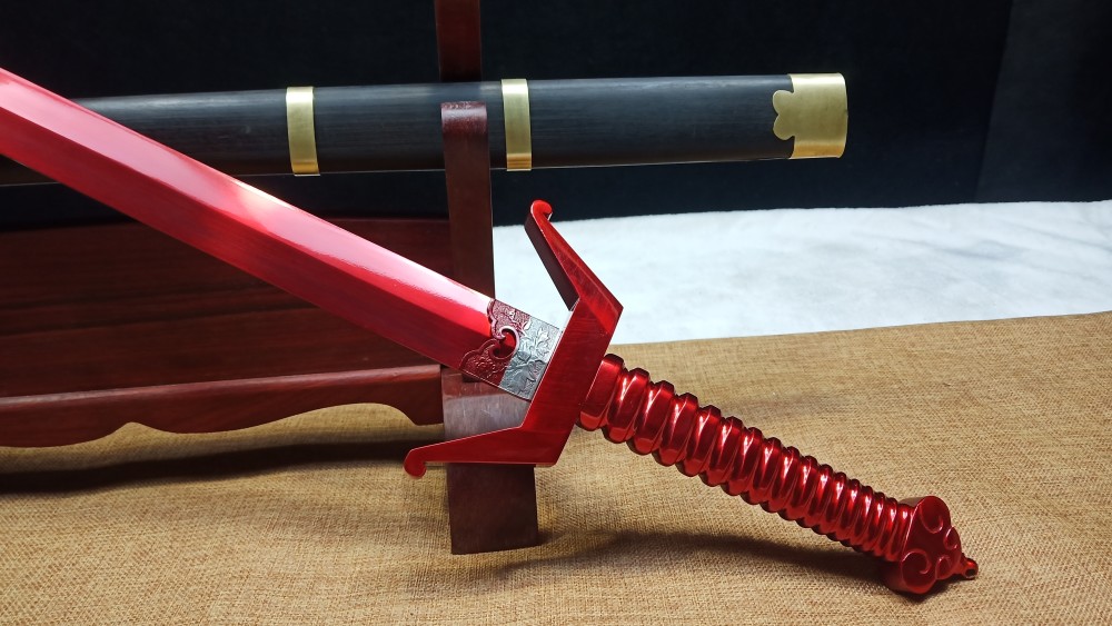 一比一制作电影中华英雄主角佩剑赤剑