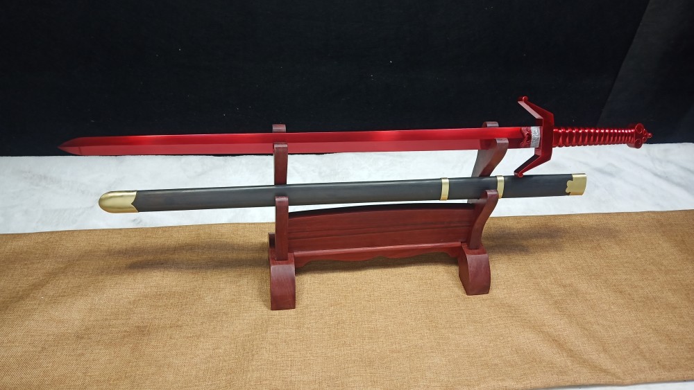 一比一制作电影中华英雄主角佩剑赤剑