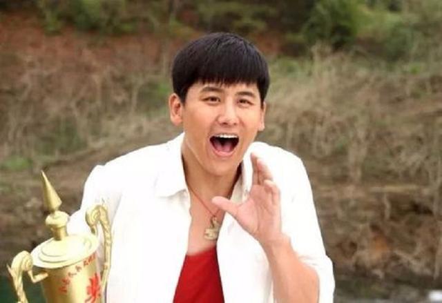 于晓光|于晓光两年没拍戏，为何还受到著名女星秋瓷炫青睐，并向他求婚？