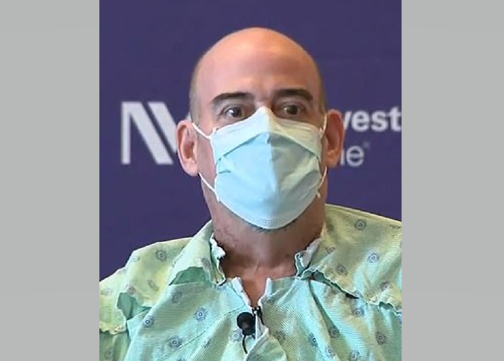 美国_社会|28岁女子成为美国首例双肺移植患者，昏睡数周后认不出自己家人