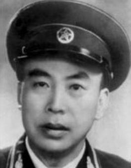 昌炳桂,与绝大多数开国将领一样,在1930年加入了红军,虽然入党晚了