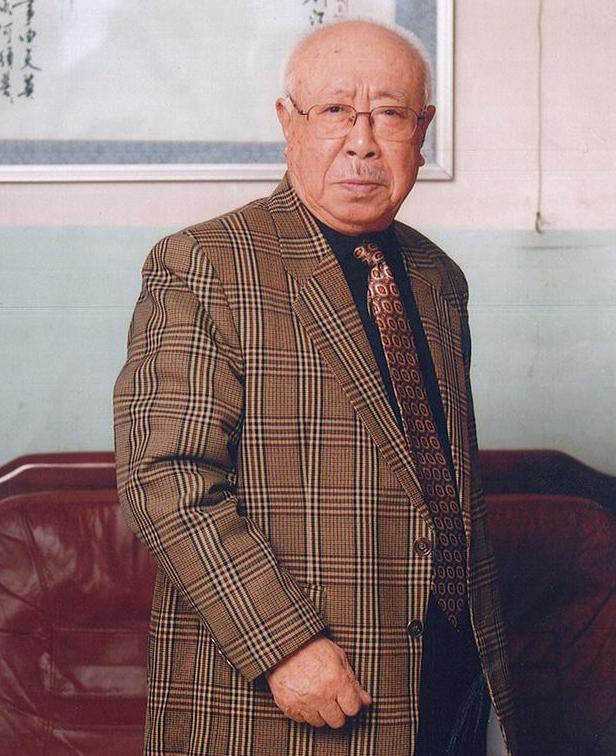 "胡汉三"刘江因演黄世仁太逼真遭枪击,晚年同患三种癌仍乐观?