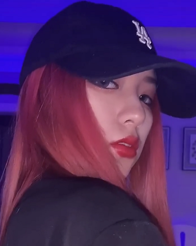 网红刀小刀素颜是啥样看清她的面部状态还是你心中的女神吗