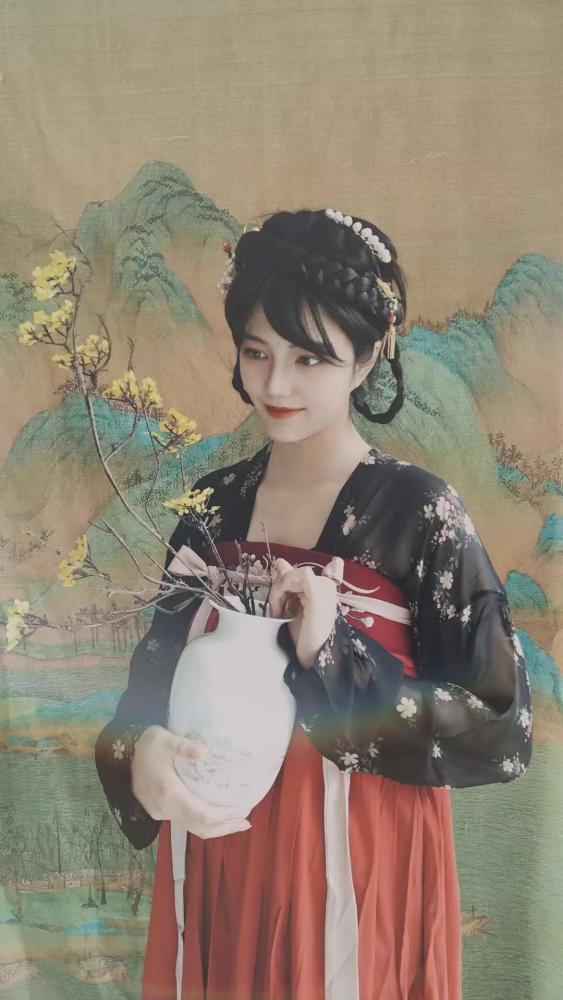 写作|画骨师：任何值得去的地方，都没有捷径