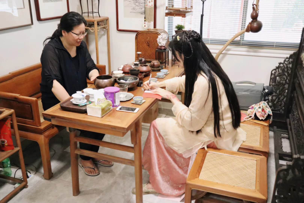 写作|画骨师：任何值得去的地方，都没有捷径