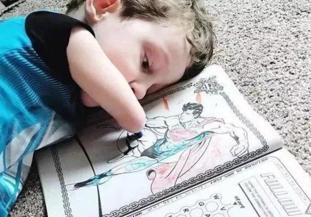 从6岁"海豹儿"到脑瘫小女孩:有远见的家长,都懂得这样对孩子