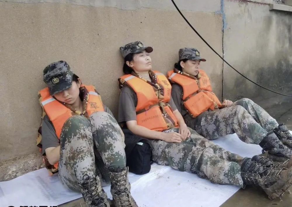 今天向他们致敬