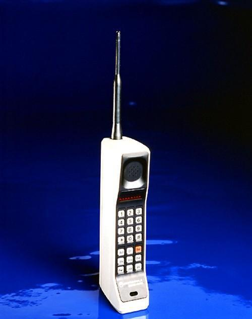 手机充电发展史如何从2小时变成15分钟