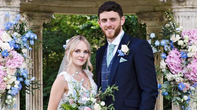 英国_社会|震惊全英：三名英国少年偷车被追活活拖死警察，被判合计42年监禁