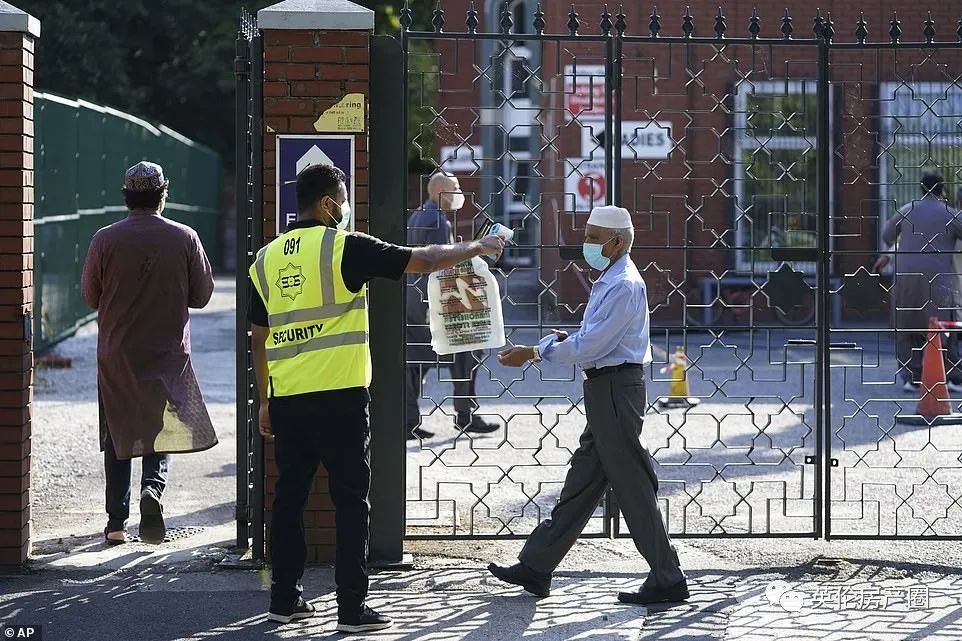 英国_社会|刚刚，英国紧急叫停解封进程！大曼城突然加强封锁，450万人受到影响！