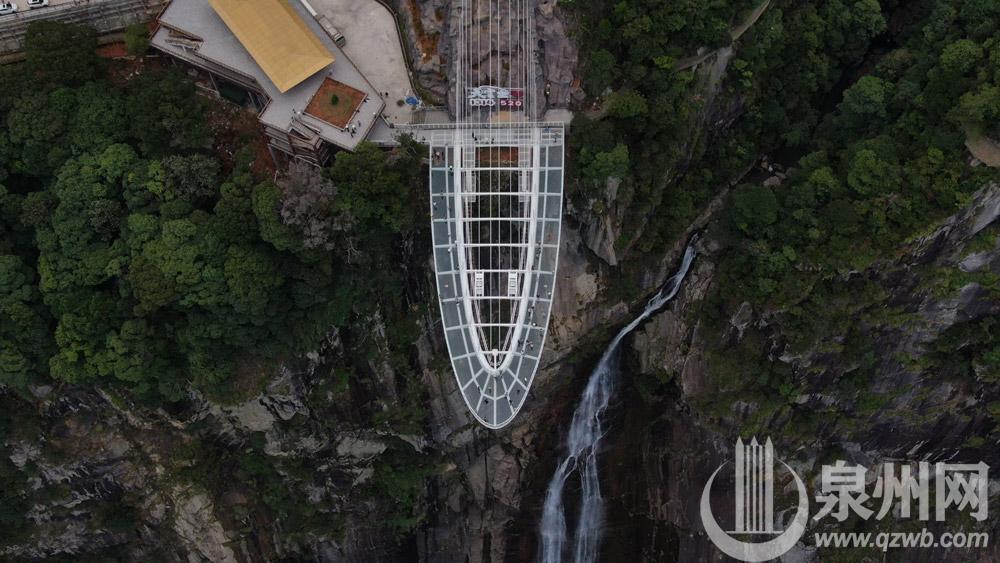 德化石牛山景区玻璃观景台竣工