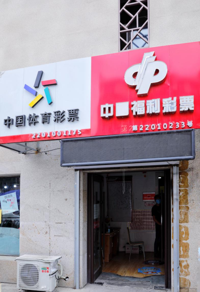 彩站掠影(十二):不靠颜值靠实力,这位美女站主圈粉无数